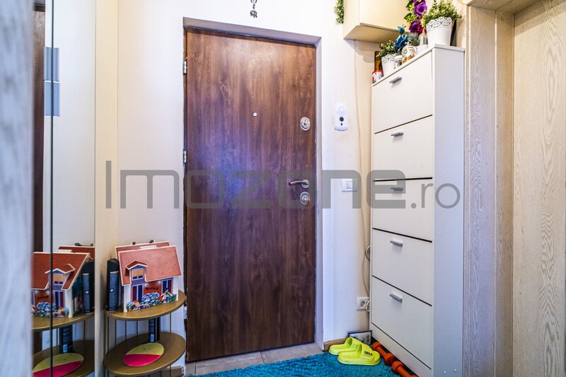 Lizeanu, 2 camere, bloc stradal reabilitat, mobilat, utilat complet, comision 0%